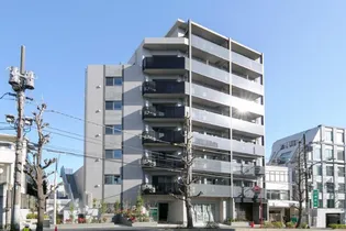 東京都港区南青山7【マンション】の外観