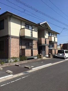 リビングタウン神原B棟【2階】の外観