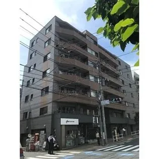 エスティメゾン四谷坂町【2階】の外観