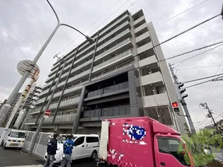 大阪府豊中市小曽根5【マンション】の外観