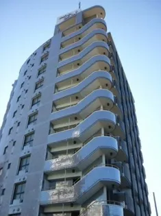 神奈川県横浜市鶴見区生麦3【マンション】の外観
