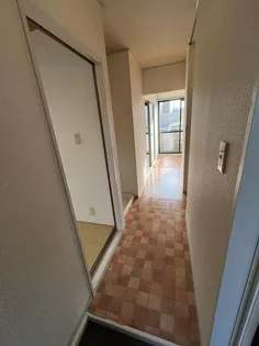 メゾンセジュール【1階】の玄関