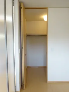 エスプワール城之内【1階】の内装