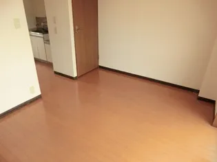 赤尾ハイツ井野【2階】の居間