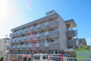 コーポ878富沢【1階】の外観