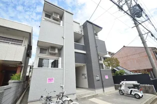 プランドール六番町【2階】の外観