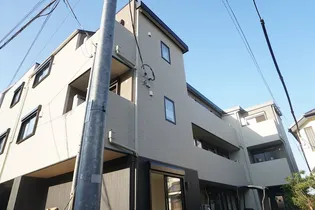 東京都世田谷区給田3【マンション】の外観