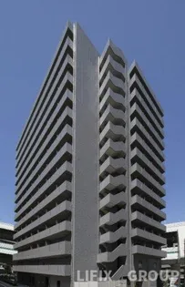 ルーブル板橋区役所前【6階】の外観