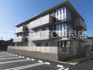 鹿児島県姶良市東餅田【アパート】の外観