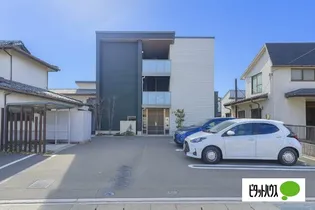 クレスティークの画像