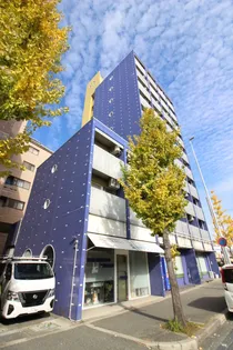 CASA AZUL【3階】の外観