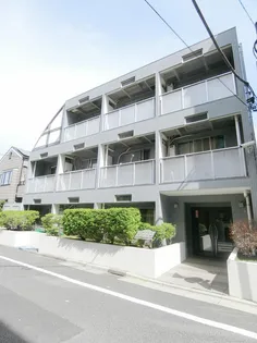 メディアシティ駒沢大学【3階】の外観