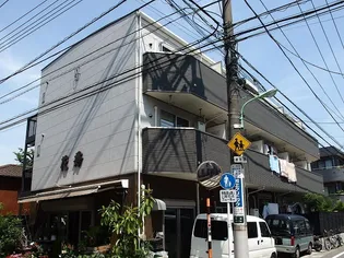 エバーグリーン【2階】の外観