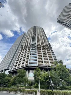 目黒第一マンションズ【1階】の外観