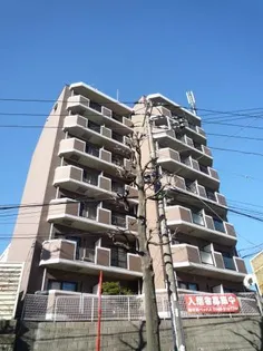 ルーエ横濱【3階】の外観