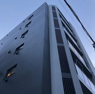 東京都新宿区東五軒町【マンション】の外観