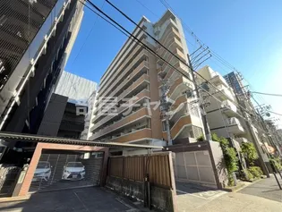 愛知県名古屋市東区泉1【マンション】の外観