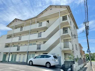 ヴィラ・シャルダン【3階】の外観