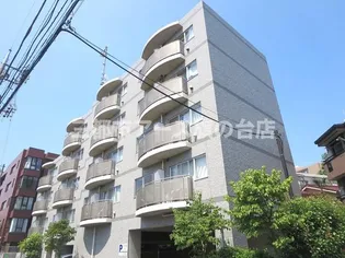 パークナードフィット田園調布【1階】の外観
