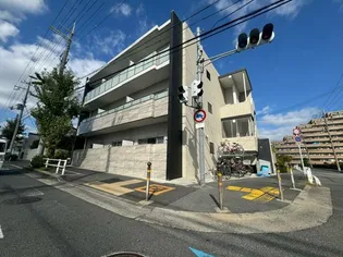 大阪府吹田市原町4【マンション】の外観