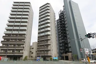 東京都葛飾区亀有5【マンション】の外観