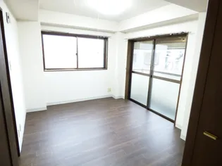 神奈川県川崎市多摩区登戸【マンション】の外観