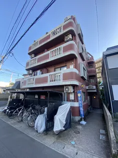 カレッジヒルコート【1階】の外観