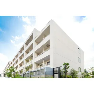 ドゥーエ新百合ヶ丘【1階】の外観