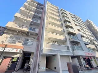 フィールドイン新大阪【6階】の外観