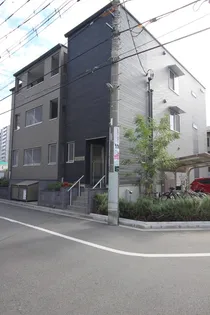 ローリエコート【3階】の外観