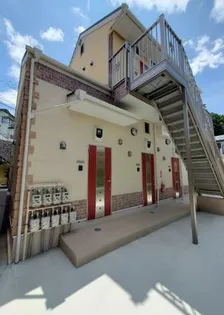 神奈川県横浜市中区本牧間門【アパート】の外観