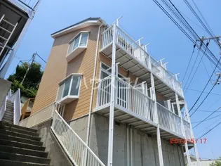 アーバンヒルズ【2階】の外観