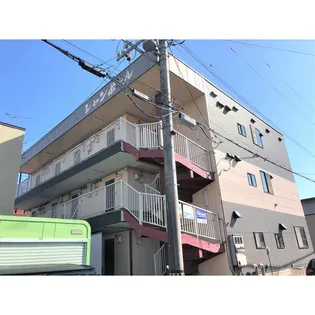 シャンポールA【1階】の外観