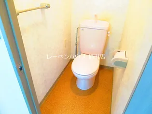 オーチャードヴィレッヂ【4階】の内装