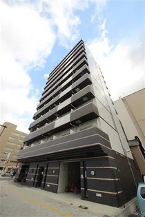 スワンズ難波パークビュー【2階】の外観