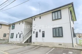 神奈川県伊勢原市沼目3【アパート】の外観