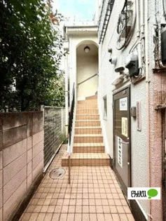 東京都目黒区上目黒4【一戸建】の外観