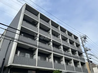 パロス・コート【1階】の外観