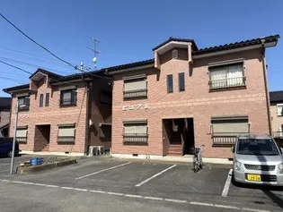 アスフォートB【2階】の外観