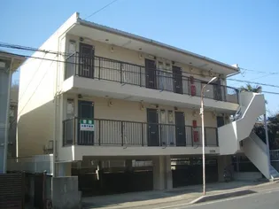 ファミール轟の画像