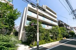 東京都新宿区余丁町【マンション】の外観