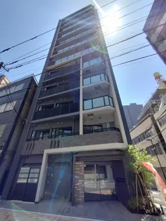 東京都千代田区岩本町3【マンション】の外観