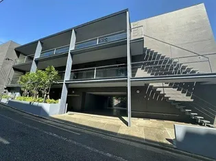 広尾アパートメント【3階】の外観