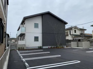 シャーメゾンMIRAIの画像