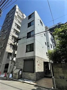 プラクティカル明大前の外観