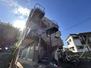 三陽マンション【1階】の外観