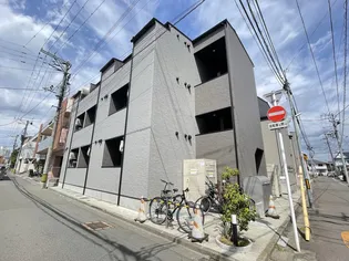 宮町first【1階】の外観