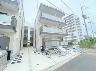 F asecia Citrine【1階】の外観