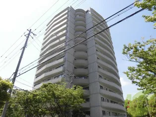 グランフェルティ本山の画像