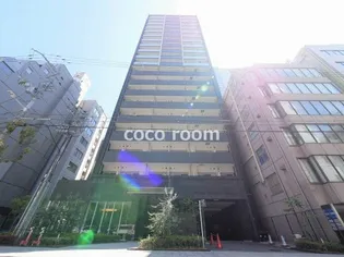 プレサンスタワー北浜【7階】の外観